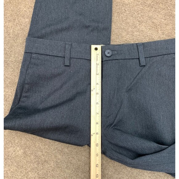 Levis Dockers Pants Mens 31x32 Flat Front Slim Fit Khaki Lux Cotton Flex Twill - Picture 5 of 10